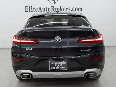 Used 2025 BMW X4 xDrive30i w/ Premium Package image 4