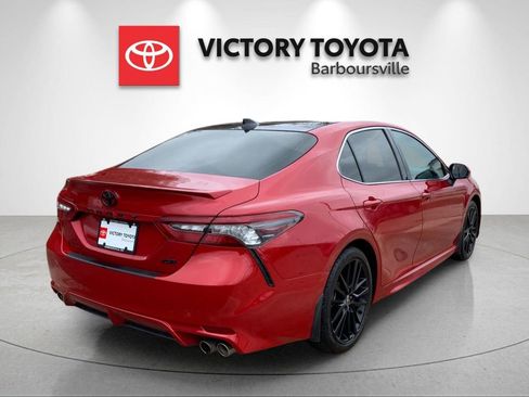 Used 2021 Toyota Camry XSE image 7