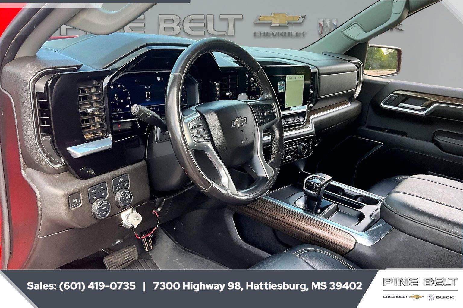 Used 2023 Chevrolet Silverado 1500 RST AWD/4WD image 13