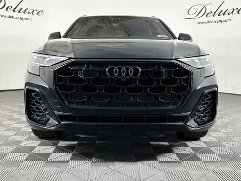 Used 2024 Audi SQ8 Premium Plus w/ Executive Package AWD/4WD image 2