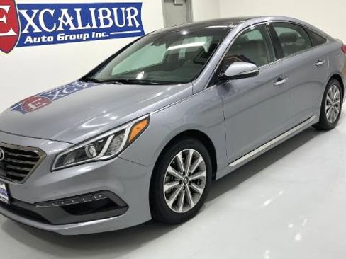 Used 2016 Hyundai Sonata Limited w/ Option Group 04 FWD image 14