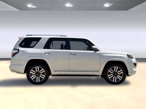 Used 2019 Toyota 4Runner Limited image 8