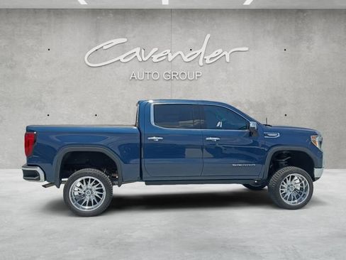 Used 2020 GMC Sierra 1500 SLT RWD image 17