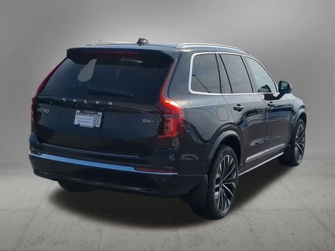 New 2026 Volvo XC90 B6 Plus w/ Protection Package Premier image 6