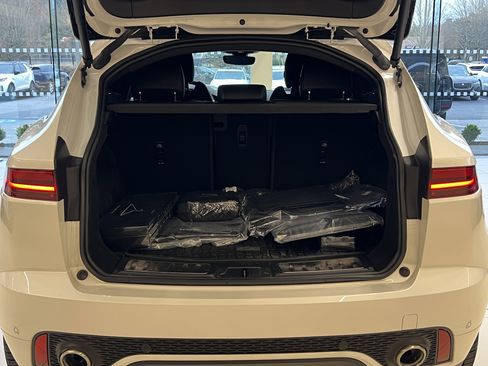 New 2024 Jaguar E-PACE R-Dynamic SE image 14