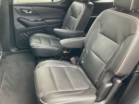 Used 2023 Chevrolet Traverse Premier w/ Redline Edition AWD/4WD image 46