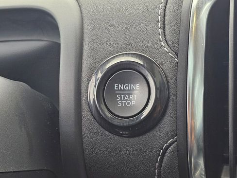 Certified 2025 Ford Expedition Platinum AWD/4WD image 31