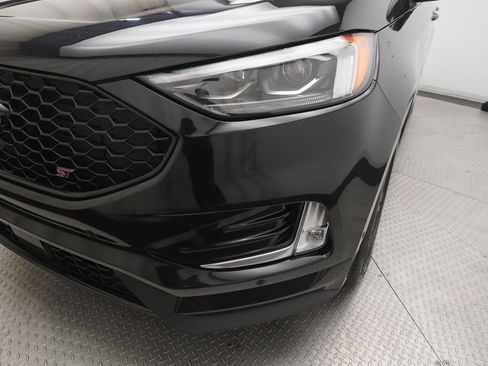 Used 2020 Ford Edge ST w/ Equipment Group 401A AWD/4WD image 25