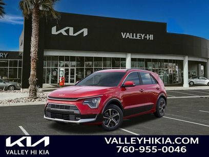 New 2025 Kia Niro SX