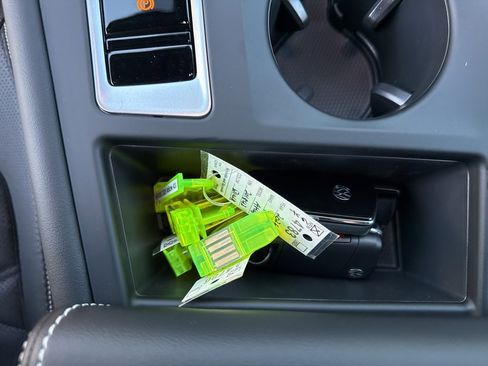 New 2026 Volkswagen Atlas Cross Sport SE image 38