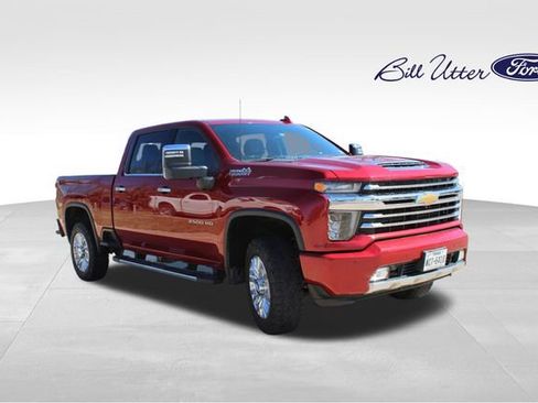 Used 2020 Chevrolet Silverado 2500 High Country w/ Z71 Off-Road Package image 2