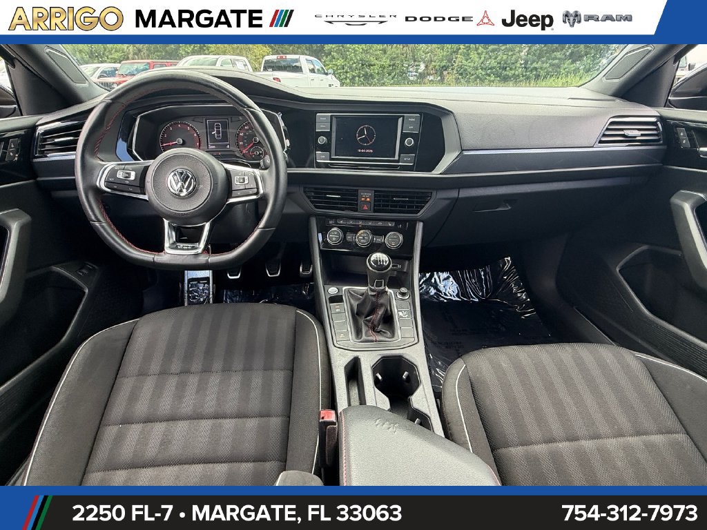 Used 2019 Volkswagen Jetta GLI FWD image 13