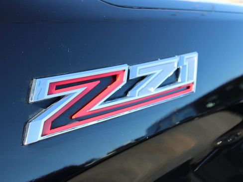 Used 2020 Chevrolet Silverado 1500 LT Trail Boss AWD/4WD image 24