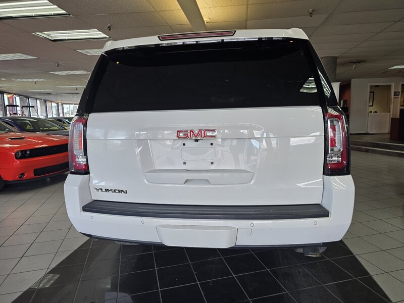 Used 2017 GMC Yukon SLT w/ Premium Edition AWD/4WD image 5