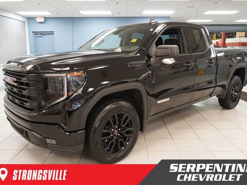 Used 2023 GMC Sierra 1500 Elevation image 1