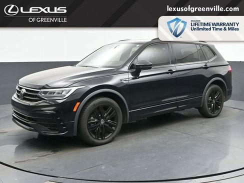 Used 2022 Volkswagen Tiguan SE R-Line FWD image 4