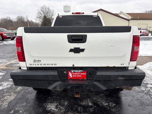 Used 2014 Chevrolet Silverado 2500 LT w/ Suspension Package, Off-Road image 7
