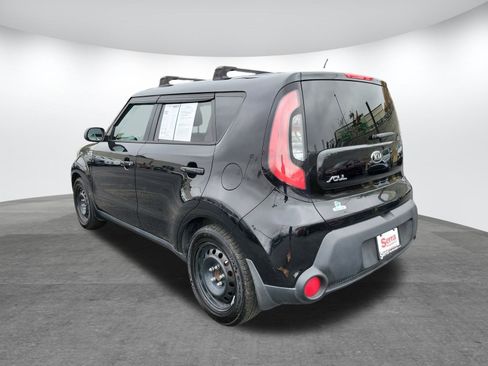 Used 2015 Kia Soul image 24