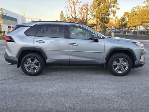 Used 2024 Toyota RAV4 LE image 3