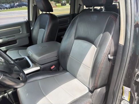 Used 2017 RAM 3500 Big Horn w/ Black Appearance Group AWD/4WD image 11