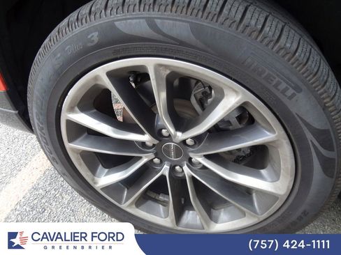 Used 2022 Jeep Wagoneer Series II w/ Convenience Group I AWD/4WD image 13