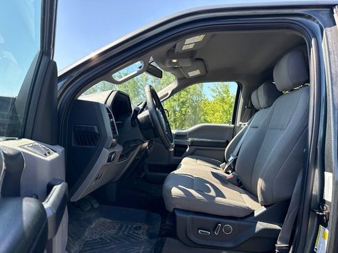 Used 2018 Ford F150 XLT w/ Equipment Group 302A Luxury AWD/4WD image 10