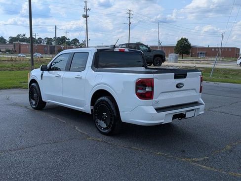 Used 2025 Ford Maverick Lobo AWD/4WD image 5