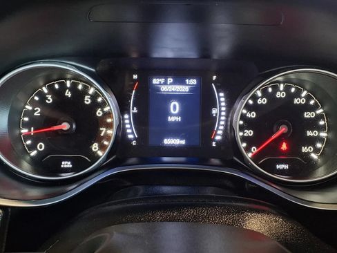 Used 2020 Jeep Compass Latitude w/ Cold Weather Group AWD/4WD image 21