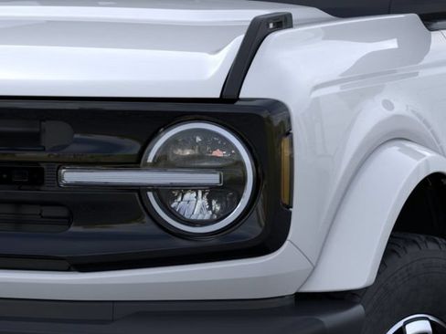 New 2025 Ford Bronco Outer Banks AWD/4WD image 20