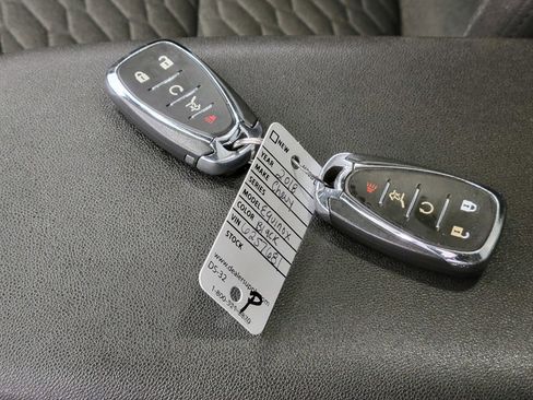 Used 2018 Chevrolet Equinox LT w/ Sun & Infotainment Package image 28