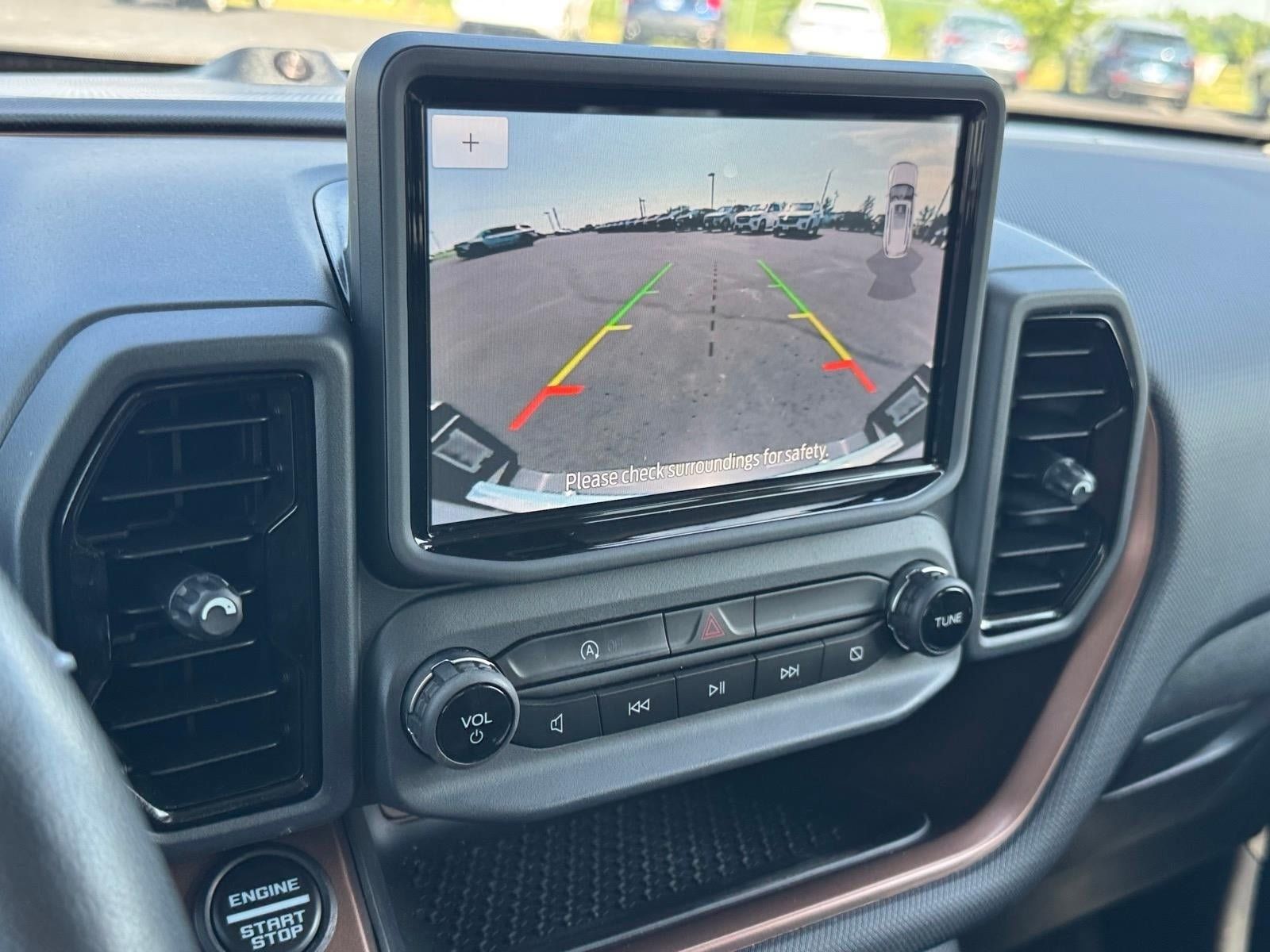 Used 2022 Ford Bronco Sport Outer Banks w/ Tech Package AWD/4WD image 14