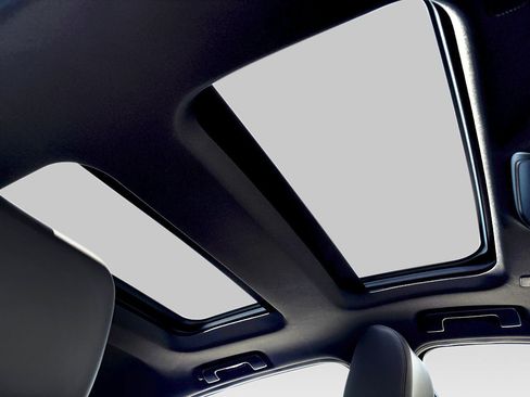 New 2026 Cadillac CT5 V RWD image 7