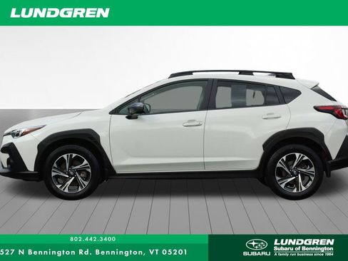 Used 2024 Subaru Crosstrek 2.0i Premium image 8
