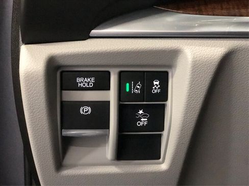 Used 2017 Acura MDX FWD image 28