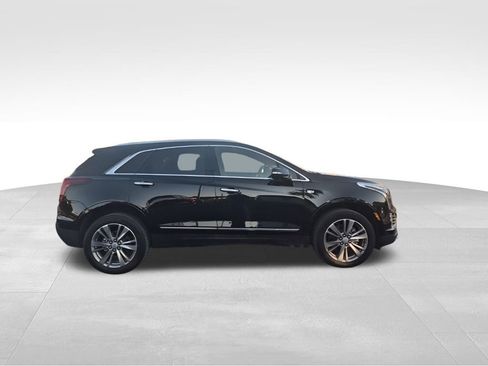 Certified 2025 Cadillac XT5 Premium Luxury image 5