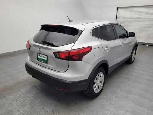 Used 2018 Nissan Rogue Sport S image 9