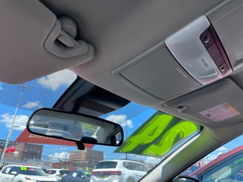 Certified 2024 Nissan Altima 2.5 SV FWD image 22