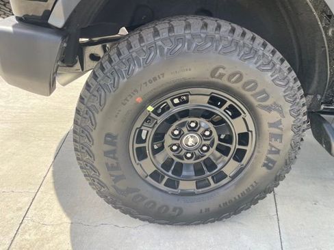 New 2026 Ford Bronco Outer Banks w/ Sasquatch Package AWD/4WD image 32
