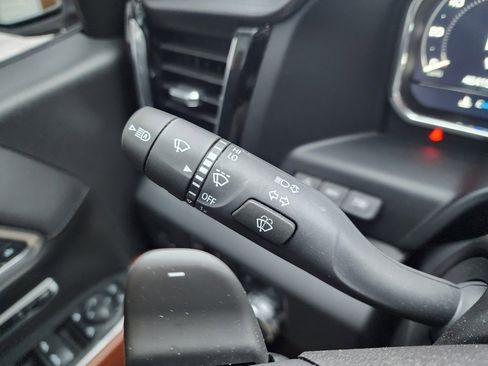 Certified 2024 GMC Sierra 1500 Denali Ultimate image 40