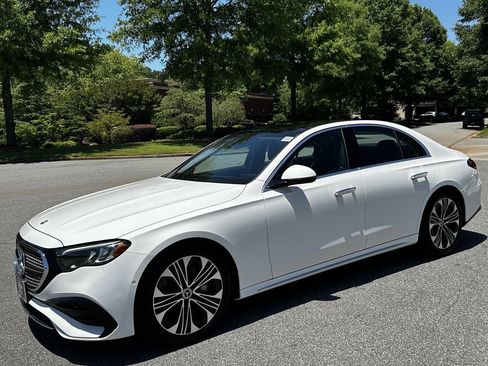 Certified 2025 Mercedes-Benz E 350 Sedan w/ Winter Package image 4