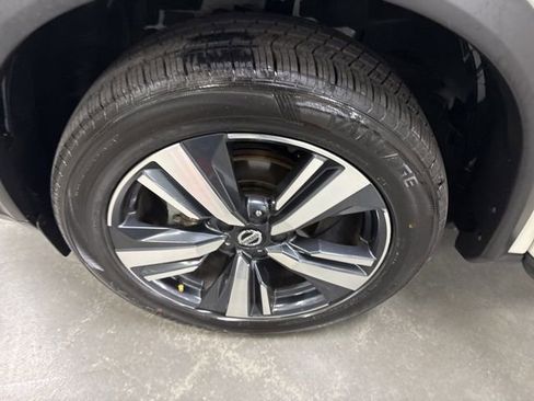 Used 2021 Nissan Rogue SL FWD image 31