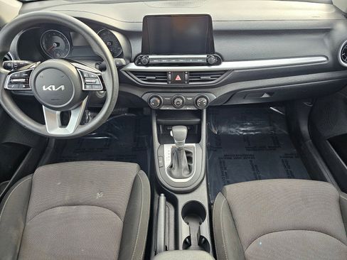 Used 2023 Kia Forte LXS image 18