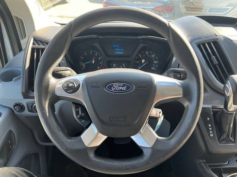 Used 2018 Ford Transit 250 148 Low Roof RWD image 34