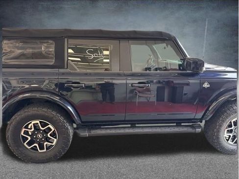Used 2021 Ford Bronco Outer Banks AWD/4WD image 8