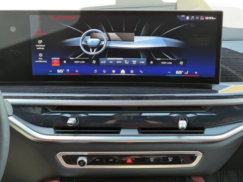 Used 2025 BMW X6 M60i AWD/4WD image 15