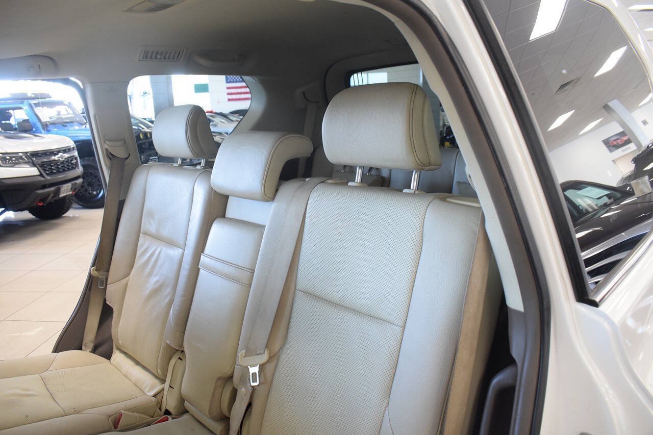 Used 2014 Lexus GX 460 w/ Premium Package AWD/4WD image 37