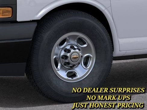 New 2026 Chevrolet Express 2500 w/ Driver Convenience Package RWD image 9
