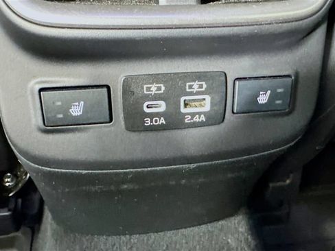 Used 2024 Subaru Outback Touring AWD/4WD image 31