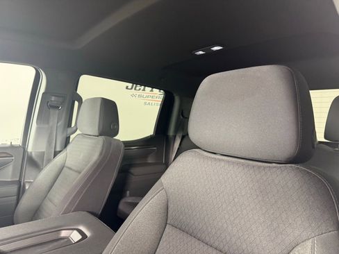 Used 2023 Chevrolet Silverado 1500 LT image 3