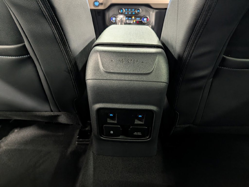 Certified 2023 Ford Bronco Wildtrak AWD/4WD image 28